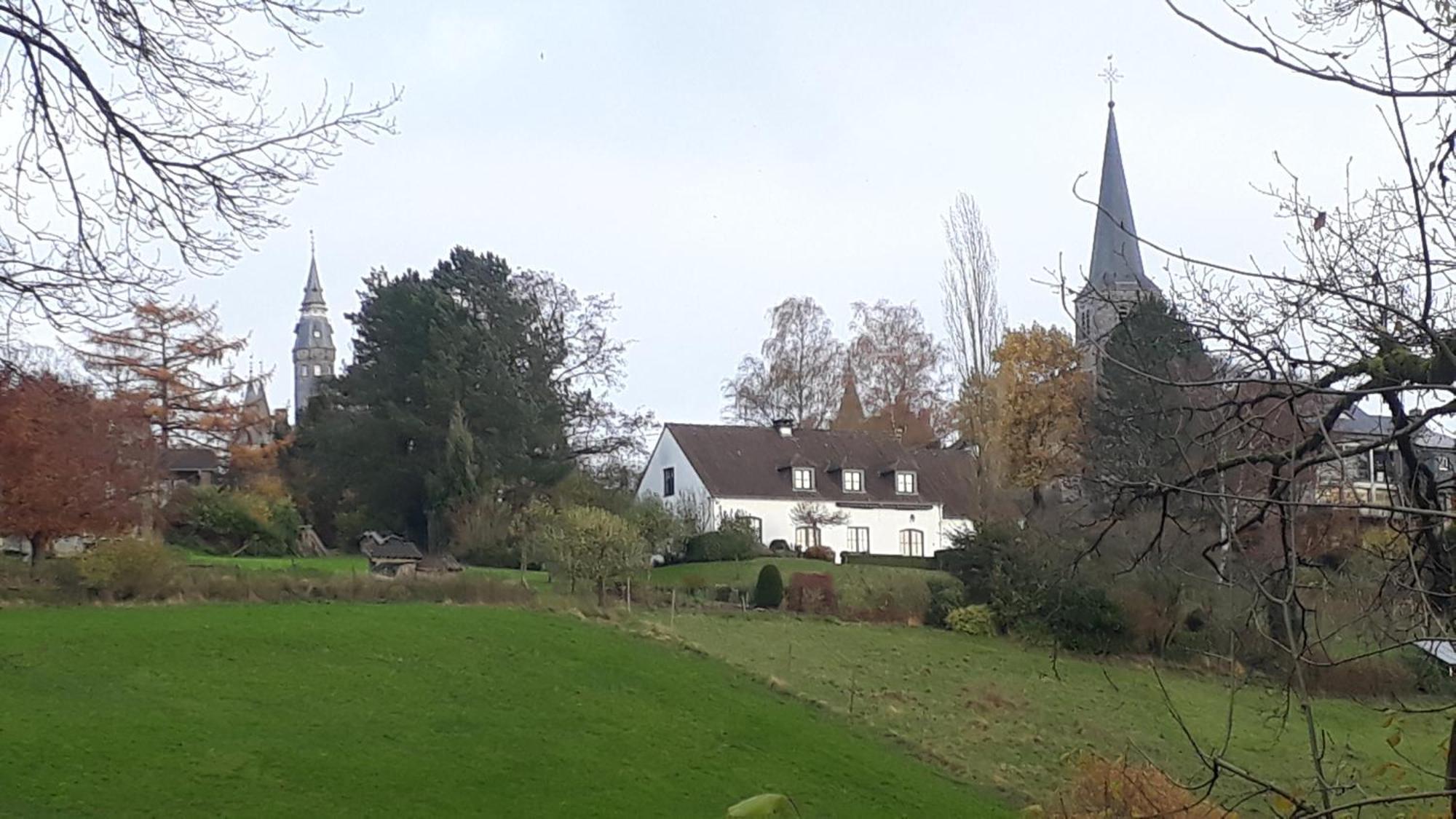 B&B Les Cresses Ciney Exterior photo
